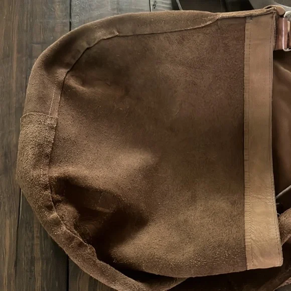 MO851 Leather Messenger Bag-Unisex - Picture 16 of 17